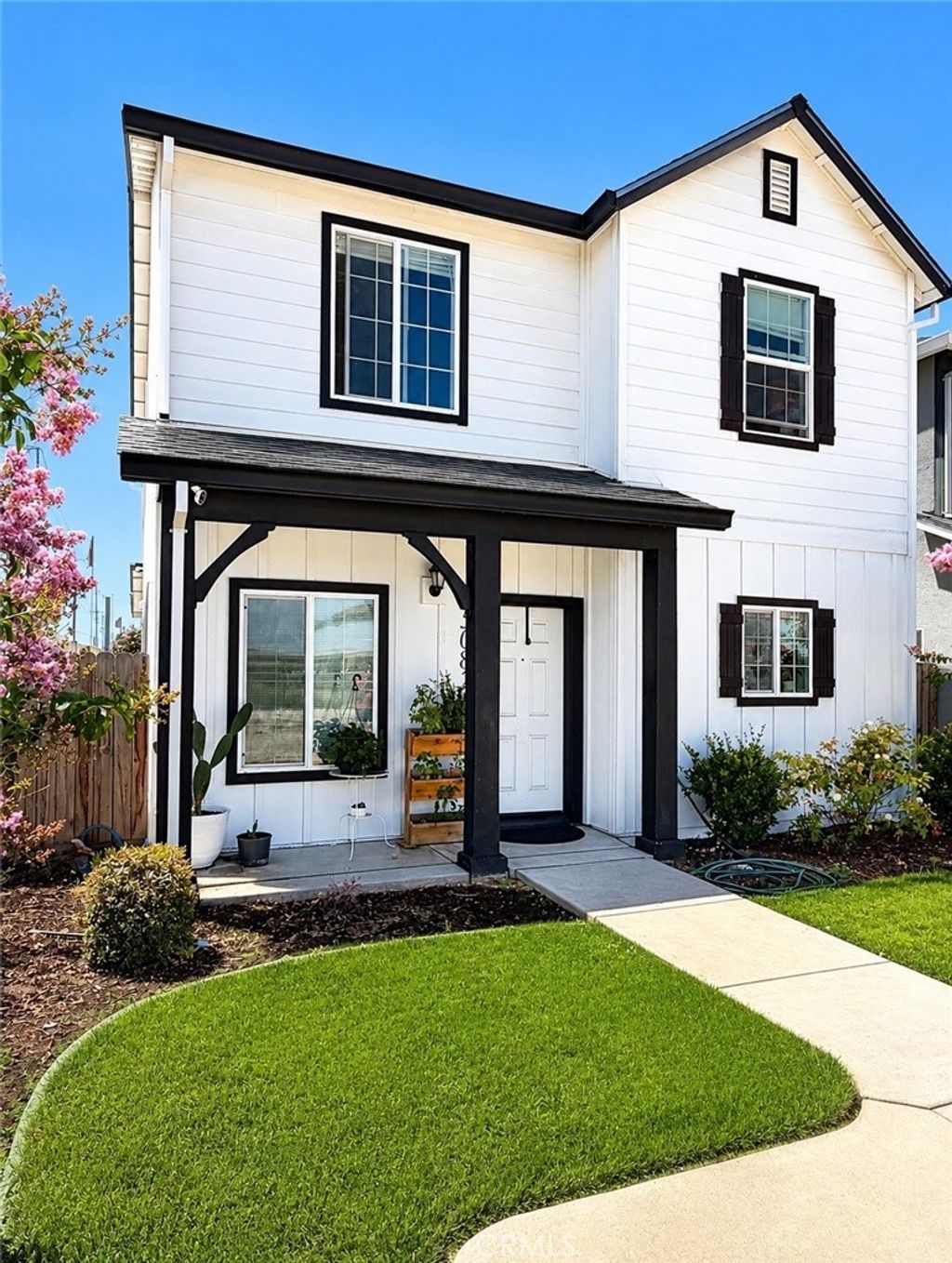 5082 Palisade, Merced