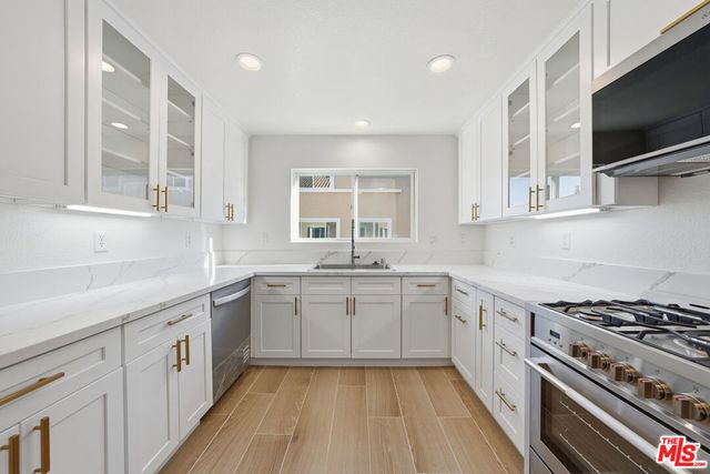 25715 Wagner Way # B, Stevenson Ranch