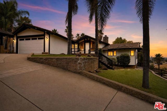 3342 White Hawk Road, Escondido
