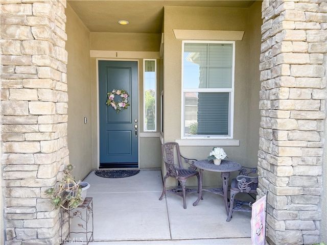 9809 Naples, Bakersfield