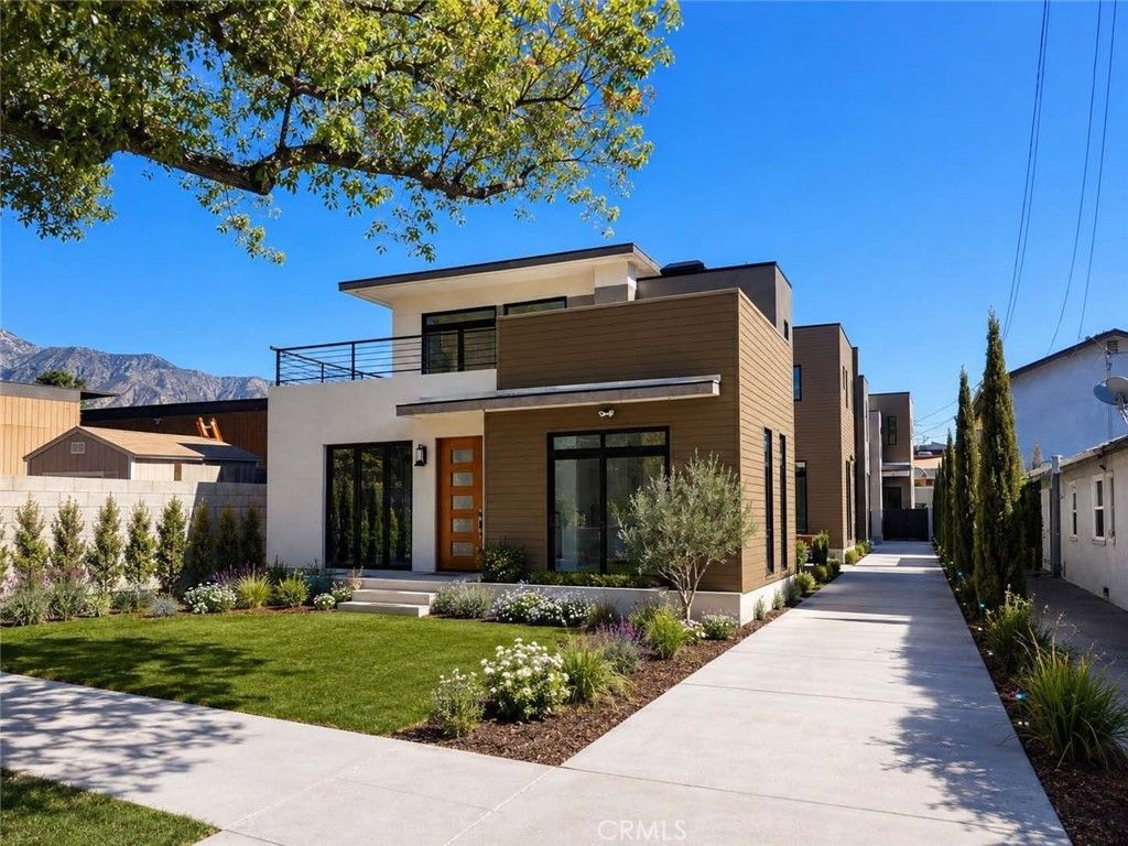 438 N Oak, Pasadena