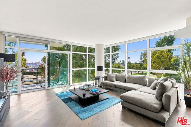 13700 Marina Pointe Drive # 305, Marina Del Rey
