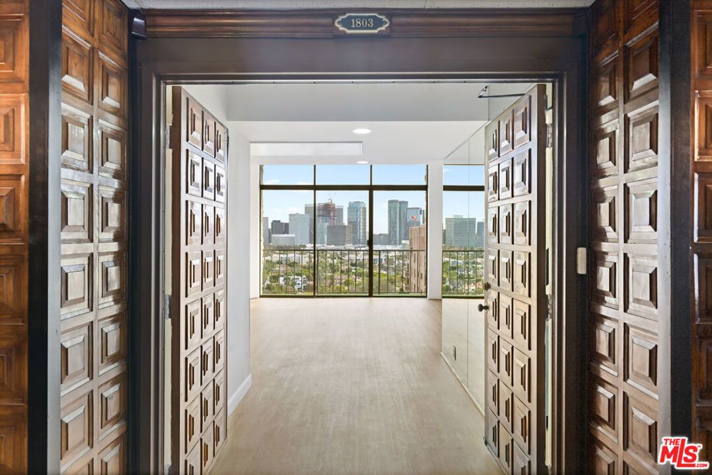 10535 Wilshire Boulevard # 1803, Los Angeles