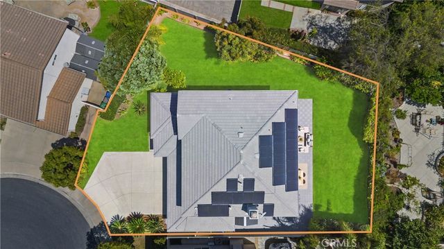 6 Blackbird, Irvine