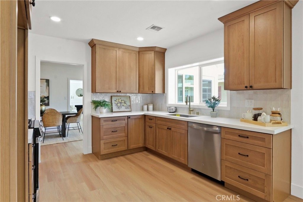3533 Gundry Avenue, Long Beach