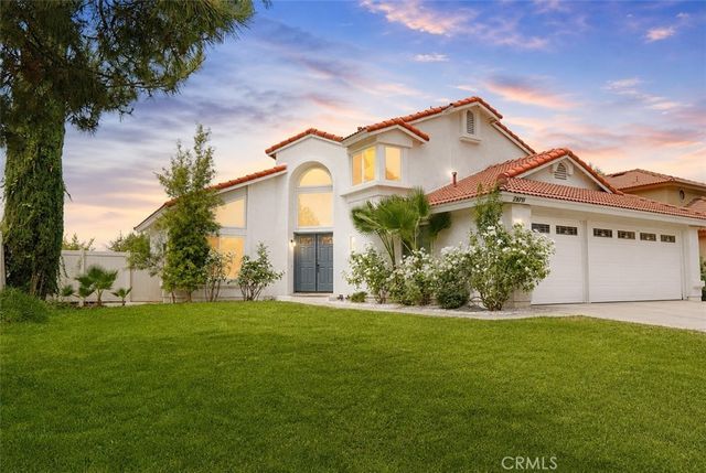 23711 Redbark, Moreno Valley