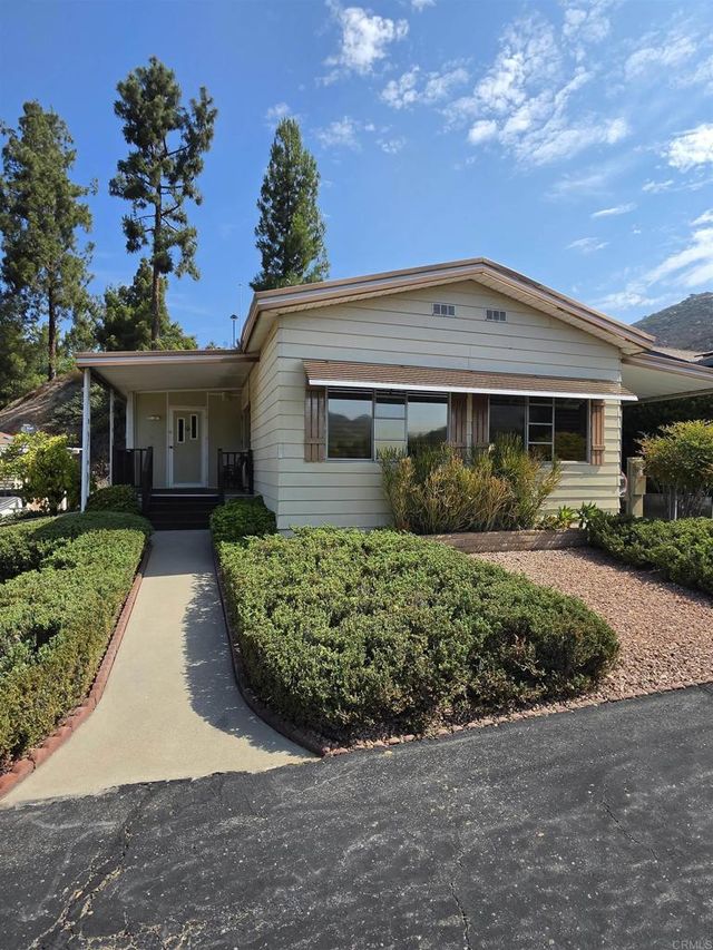 8975 Lawrence Welk Drive # 128, Escondido
