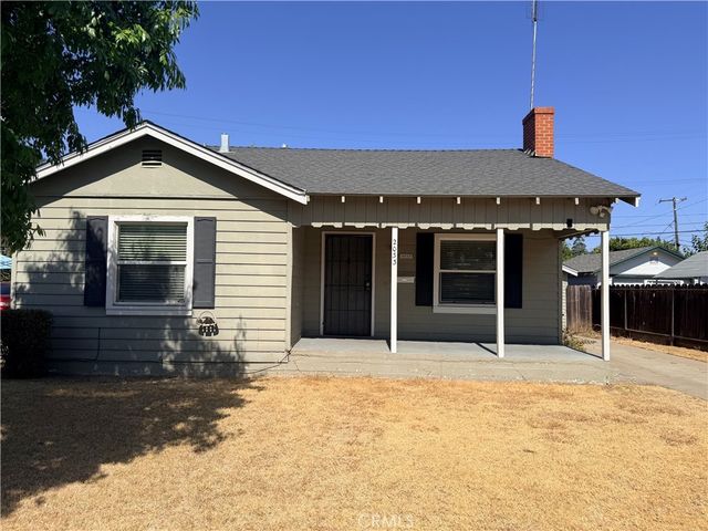 2033 Highland, Merced