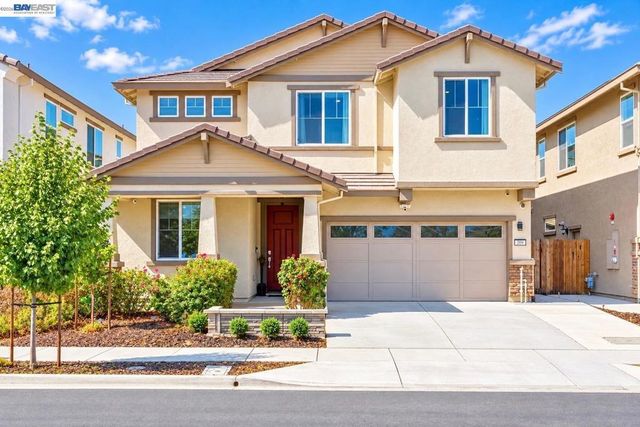209 Brush Creek Dr, Brentwood