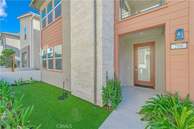 200 Zawn, Irvine