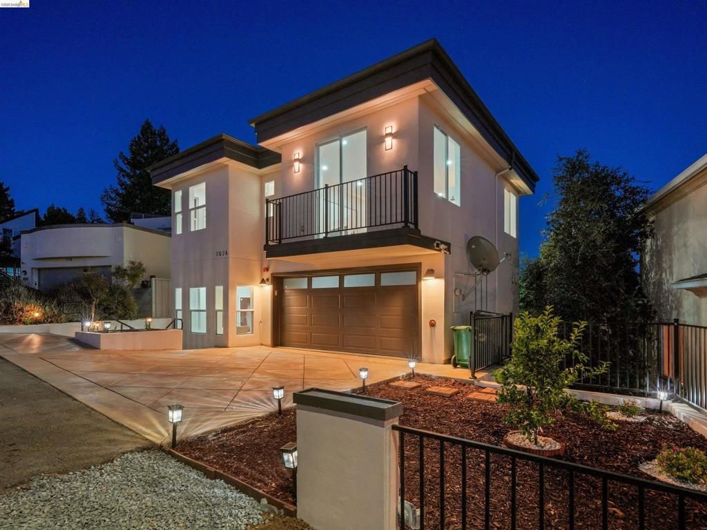 7026 Devon Way, Berkeley