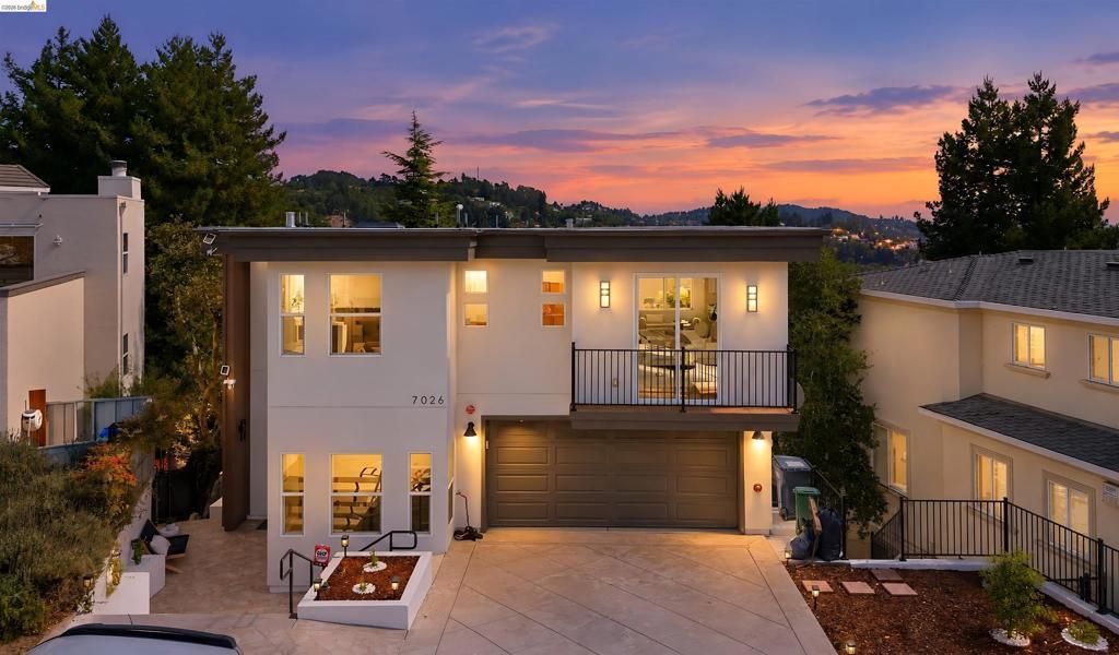 7026 Devon Way, Berkeley