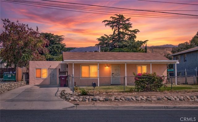 3135 W George, Banning