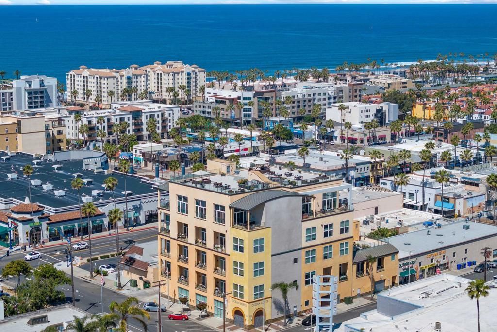 550 Seagaze Drive # 7, Oceanside