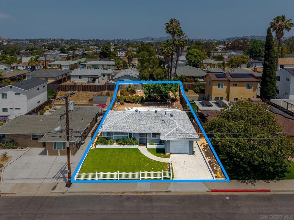 5205 Tipton St, San Diego
