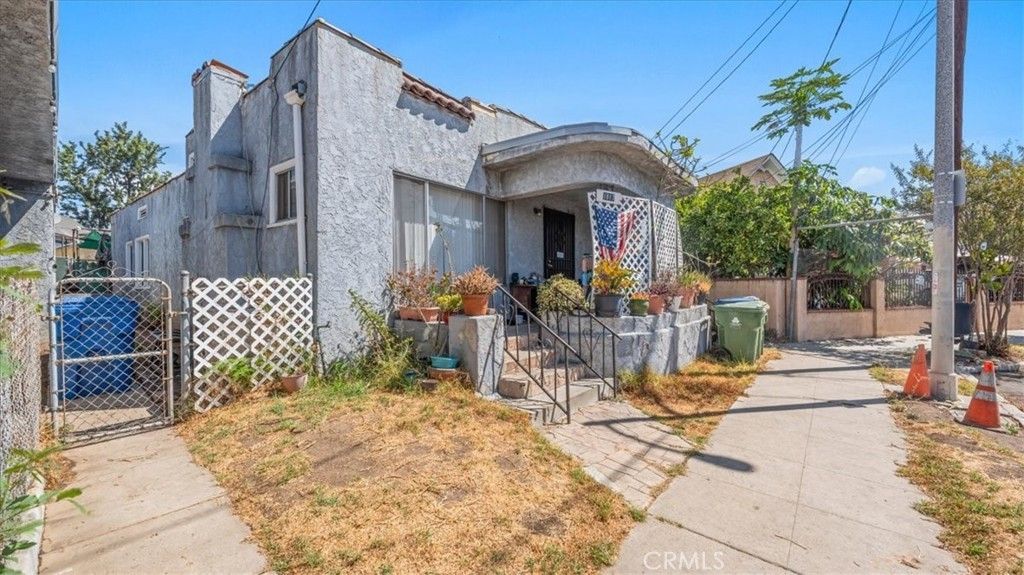 1815 E 3rd, Los Angeles