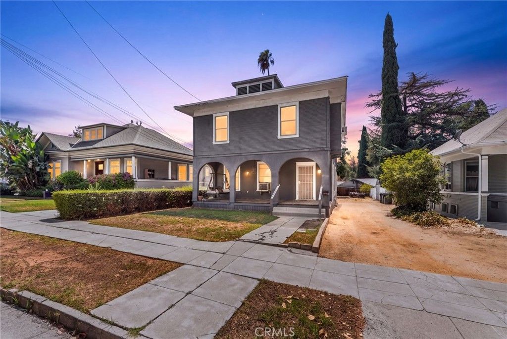 108 S Buena Vista, Redlands