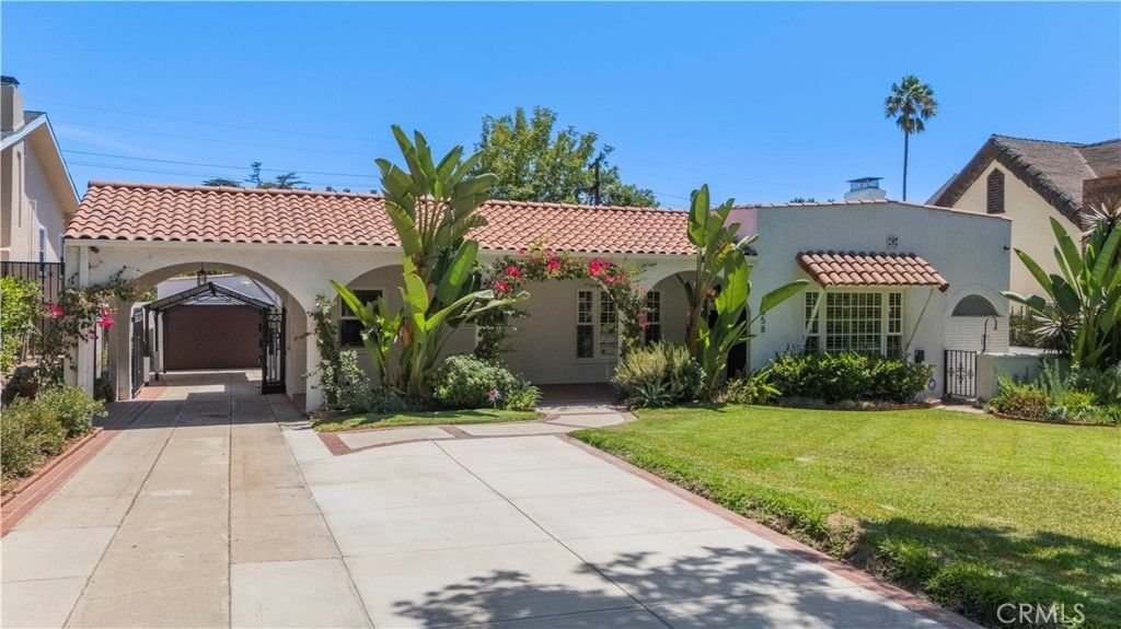 1358 Justin, Glendale