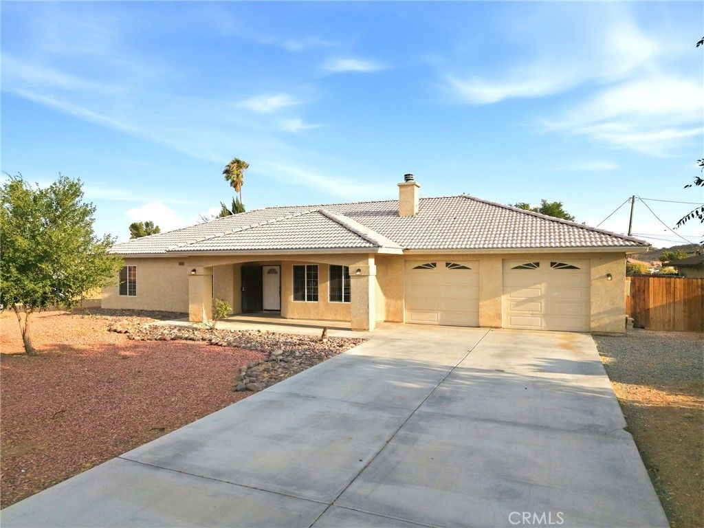 20255 Rimrock Road, Apple Valley