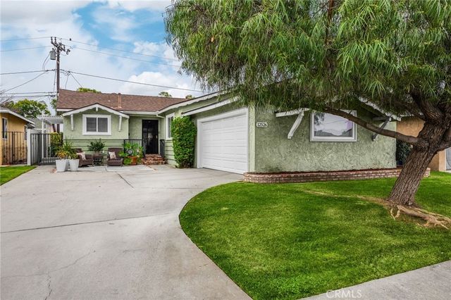 12526 Chadwell Street, Lakewood