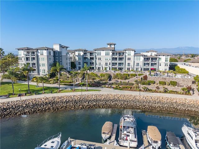 4060 Tradewinds Drive, Oxnard