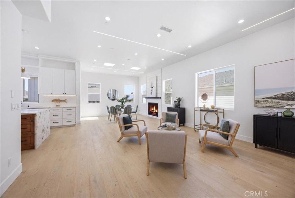 617 N Irena Avenue # B, Redondo Beach