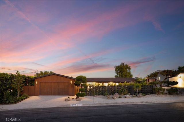 5746 Mcdonie Avenue, Woodland Hills