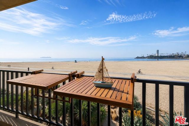 1140 E Ocean Boulevard # 235, Long Beach