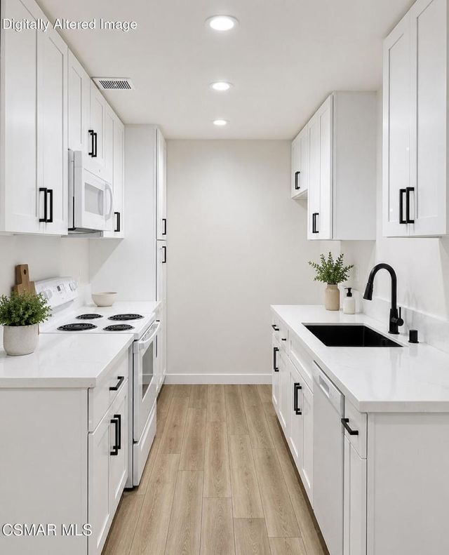 5400 Newcastle Avenue # 68, Encino