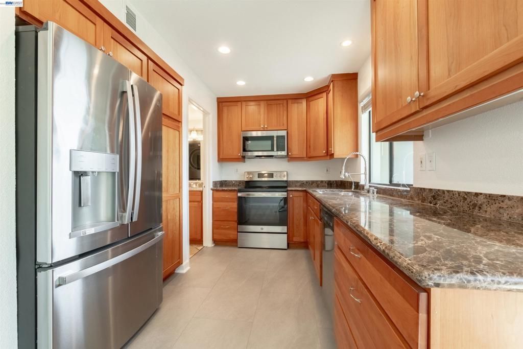 4157 Tanager Cmn, Fremont