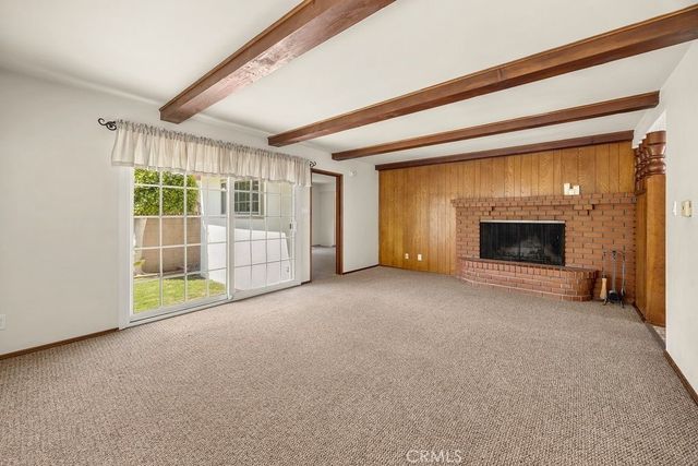 2226 250th, Lomita