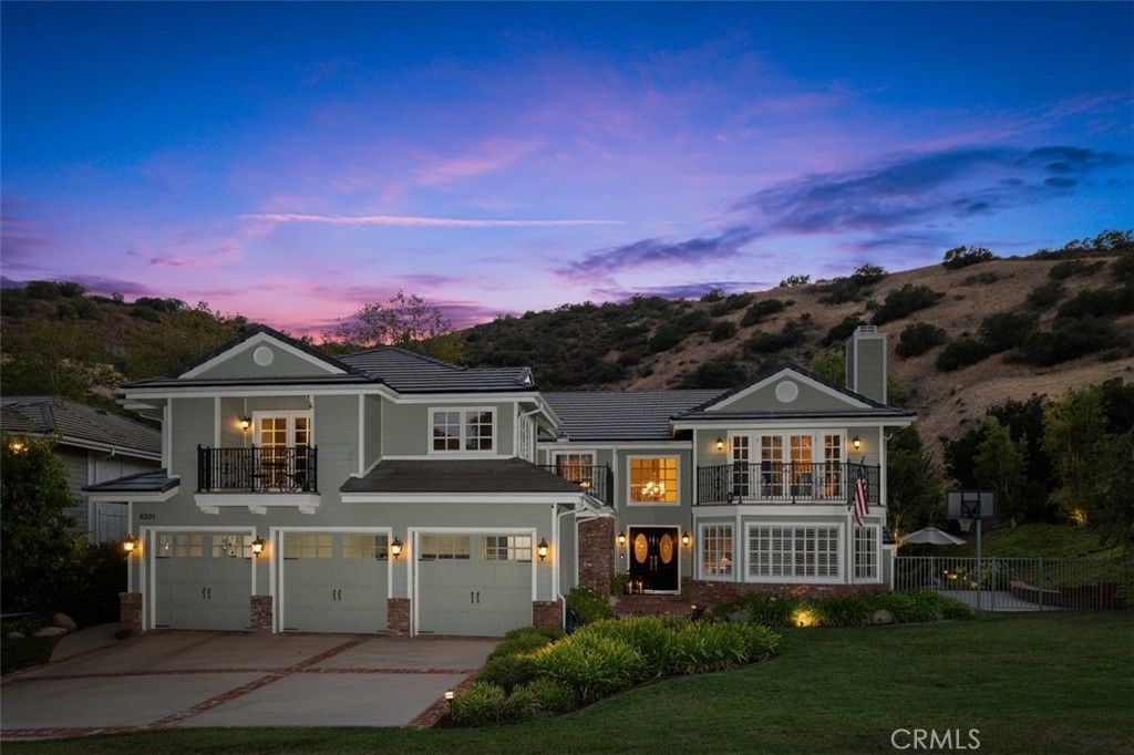 8201 Quiet Hills Court, West Hills