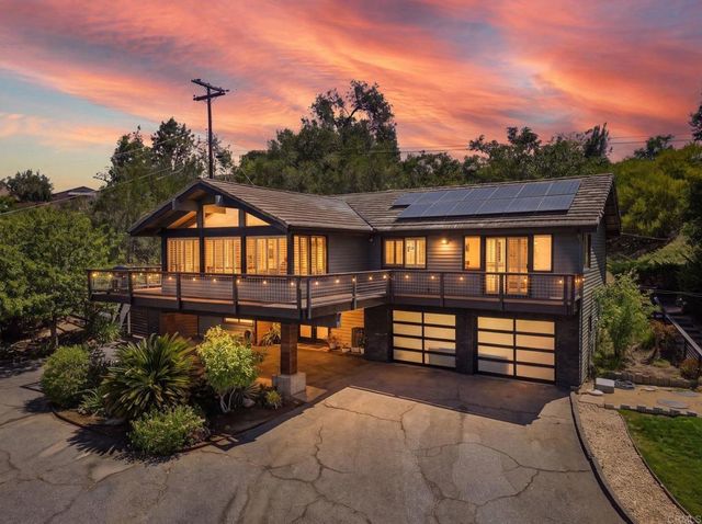 1866 Santa Margarita, Fallbrook