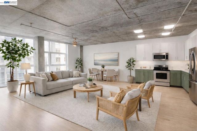 311 Oak St # 720, Oakland