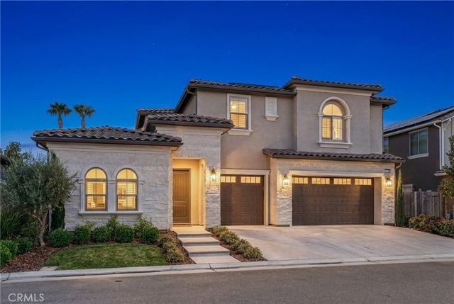 11315 N Via San Toma Drive, Fresno
