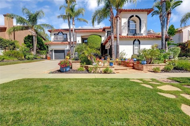 216 High Meadow, Simi Valley