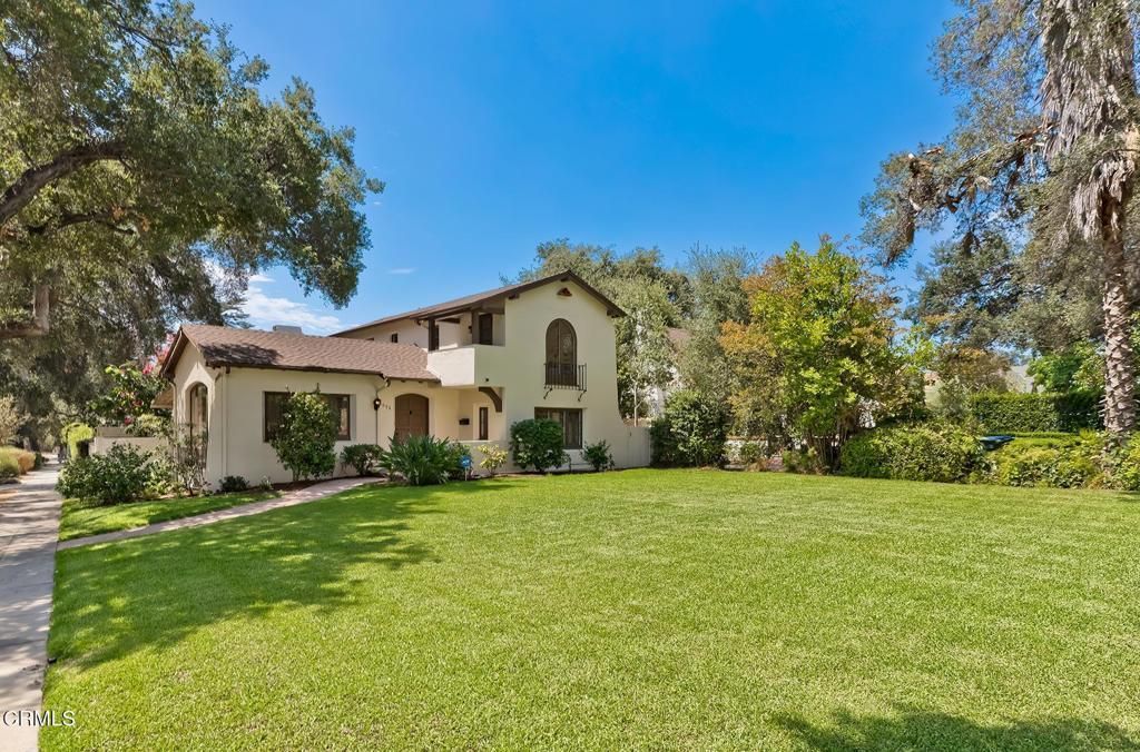 2096 Brigden, Pasadena