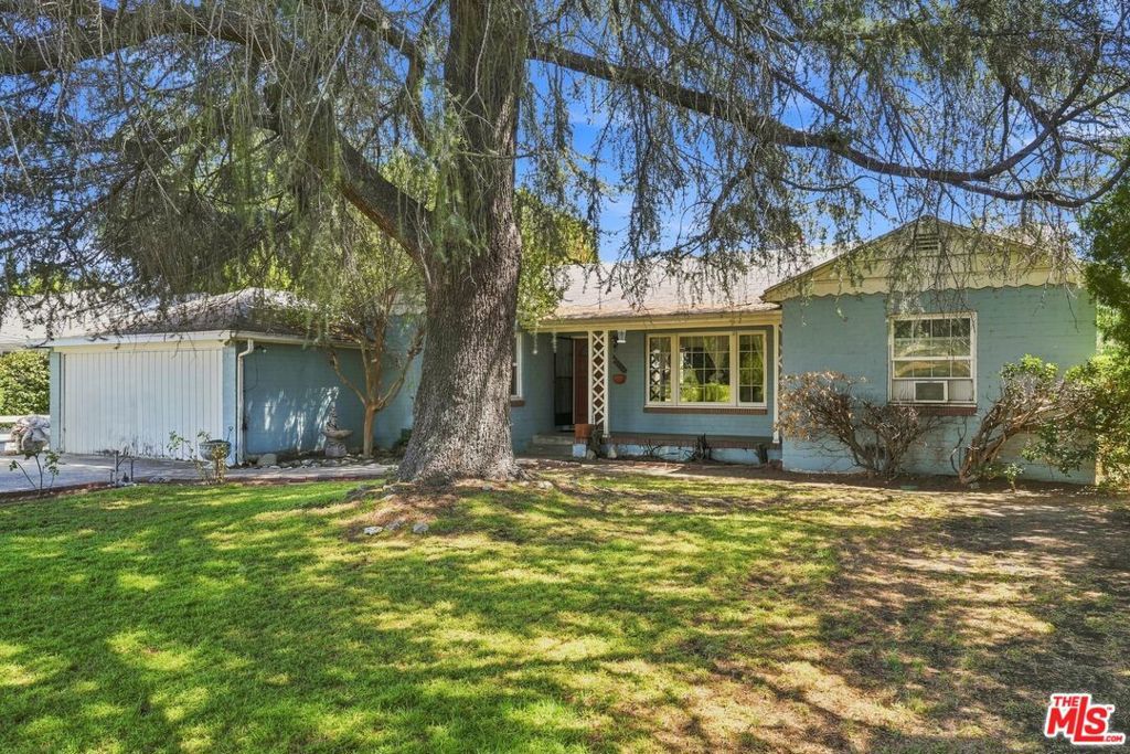 Photo of Listing #26869335