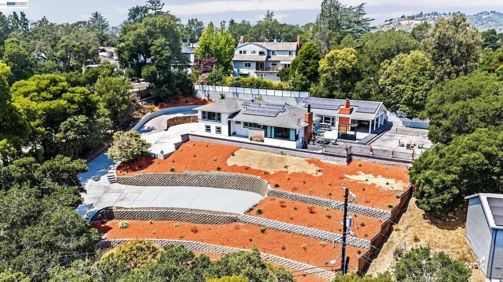4363 Short Hill Road, Oakland
