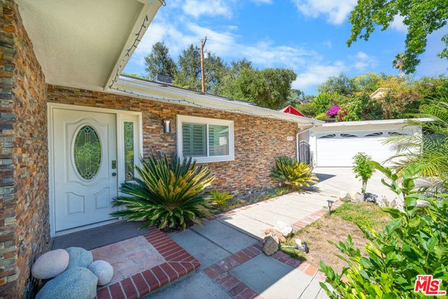 4923 Burgoyne Lane, La Canada Flintridge