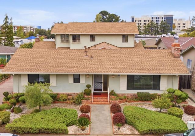 Sequoia Avenue, Burlingame