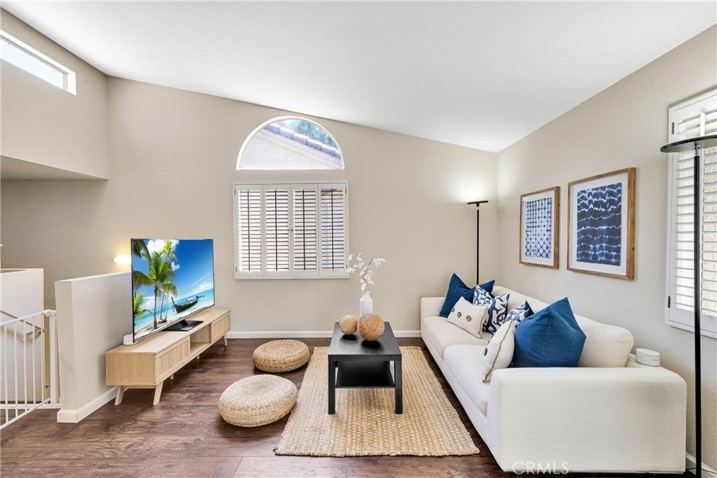 21164 Gladiolos Way, Lake Forest