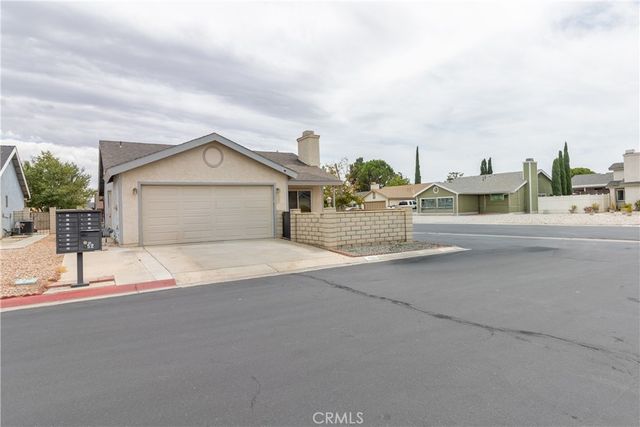 9155 Cherrywood, Hesperia