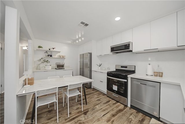 4674 Bird Farm, Chino Hills