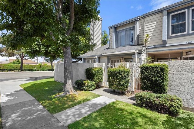 9001 Buckles Street # 77, Downey