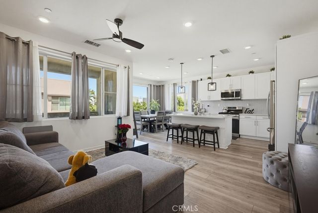 3570 E Peckham Paseo, Ontario