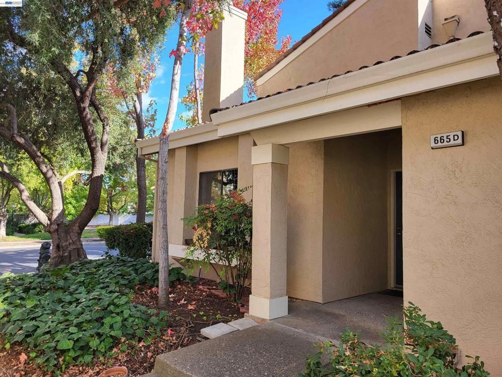665 Palomino Dr # D, Pleasanton
