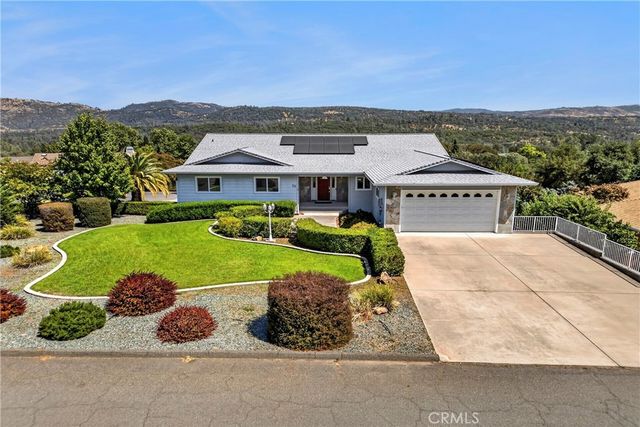 26 Regal Way, Oroville