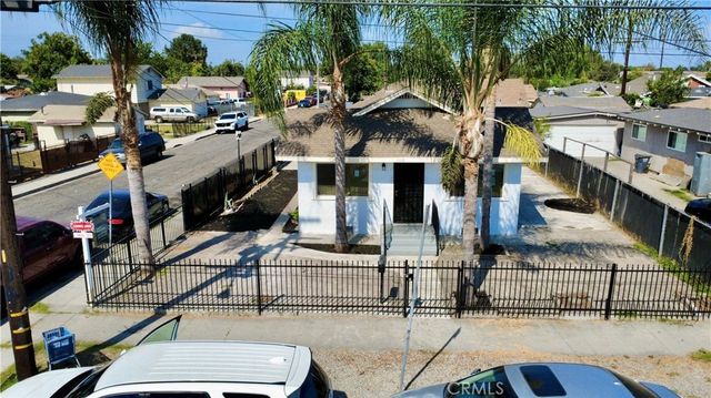 1115 S Acacia, Compton