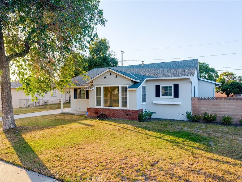 2129 W Cerritos, Anaheim